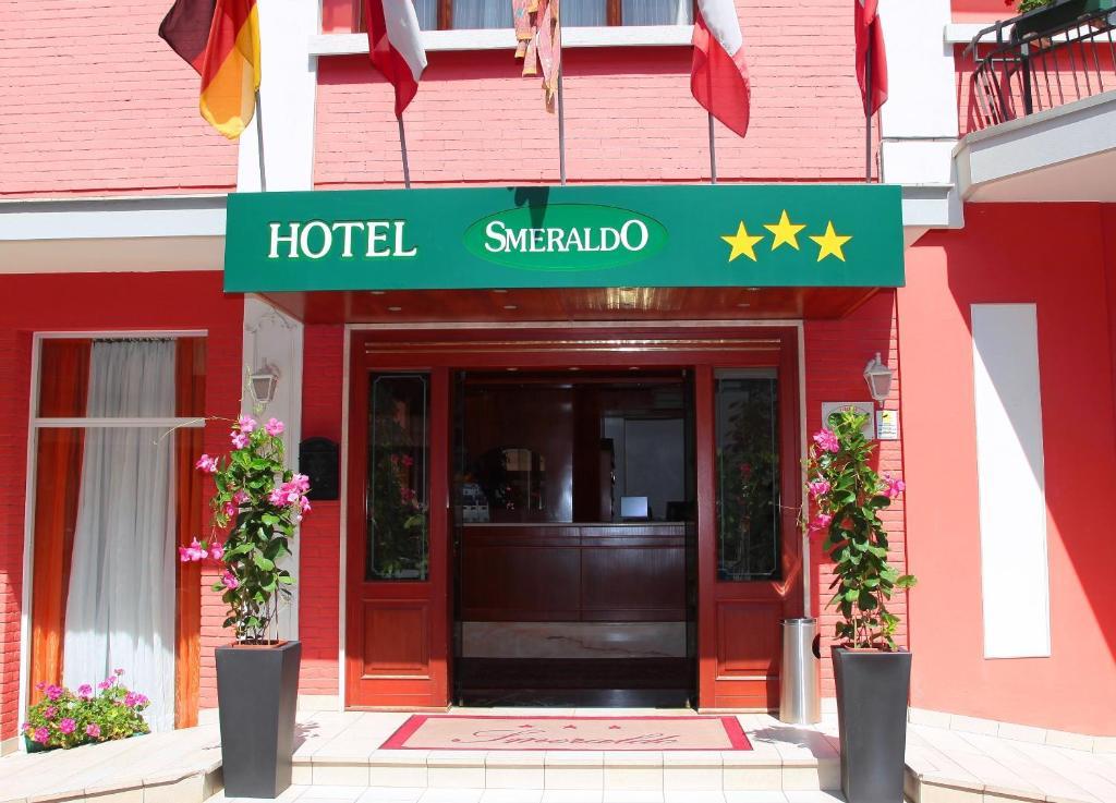 Hotel Smeraldo Лидо-ди-Езоло Экстерьер фото